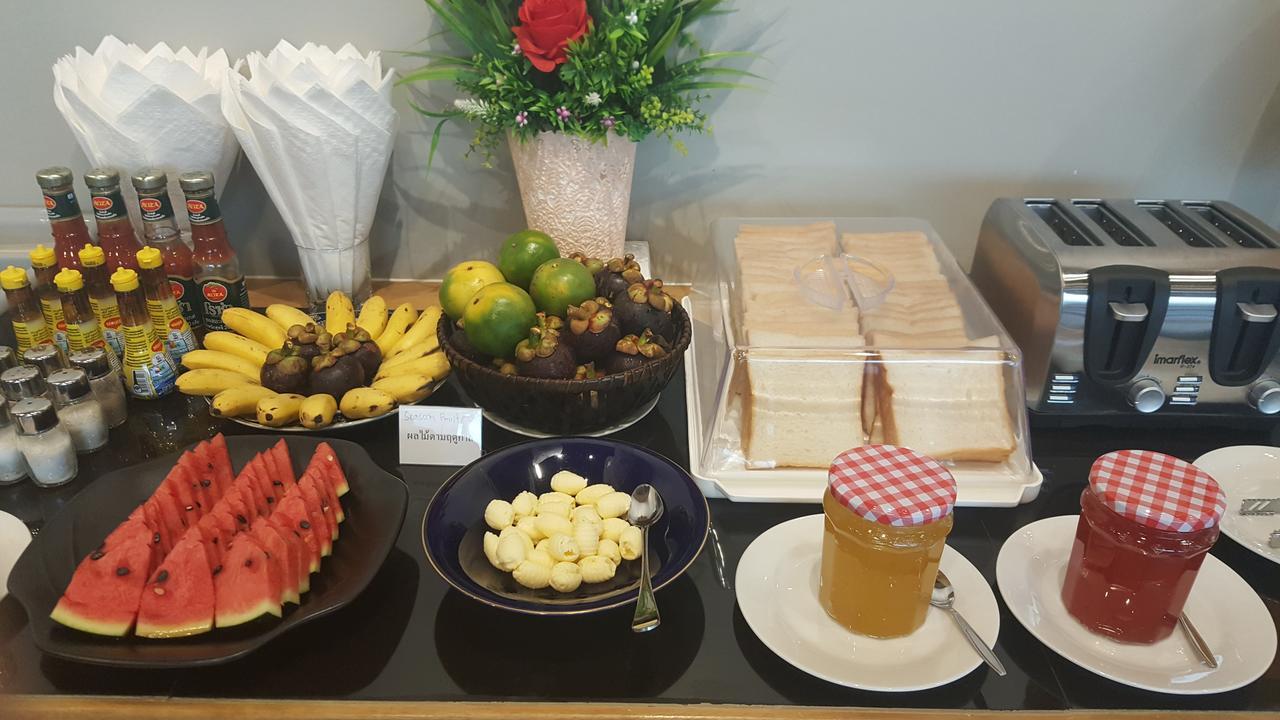 Asana Hotel & Residence Pattaya Luaran gambar